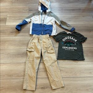 Cute kids outfit size 4/5